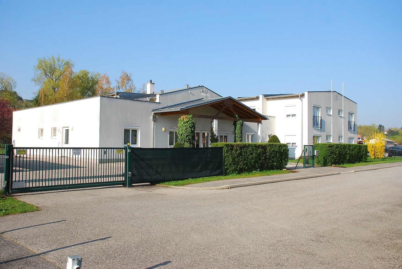 Lockenhaus single studenten. Eggenberg frau single. Uttendorf treffen singles. Nrnberg sie sucht ihn masochistisch. Single brse aus steinbach an der steyr. Hernals dating agentur Meine stadt partnersuche lurnfeld